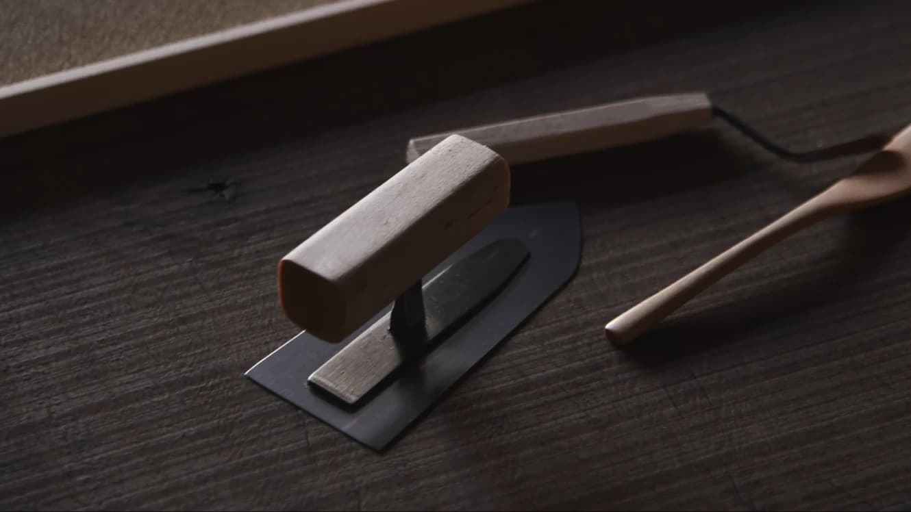 Picking materials